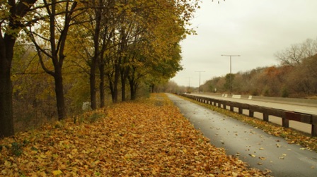 Shepard Road, nr. Mississippi (St. Paul, 11-04)