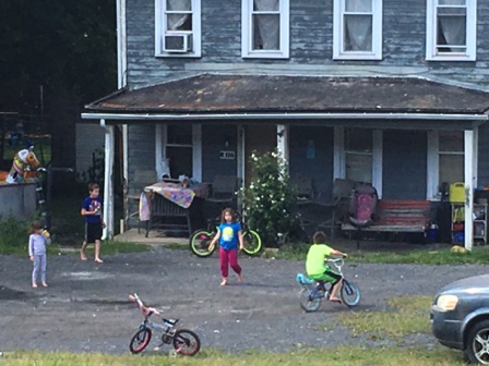 Nr. Train Sta. (Lewistown, PA, 08-09)